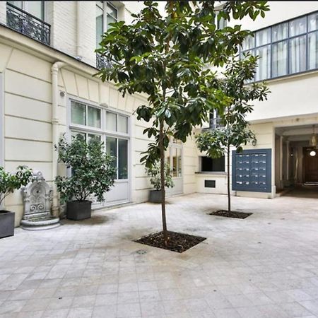 Apartamento L'Avenue Montaigne París Exterior foto